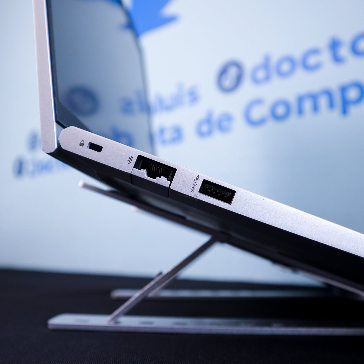 HP Elitebook 640 G9