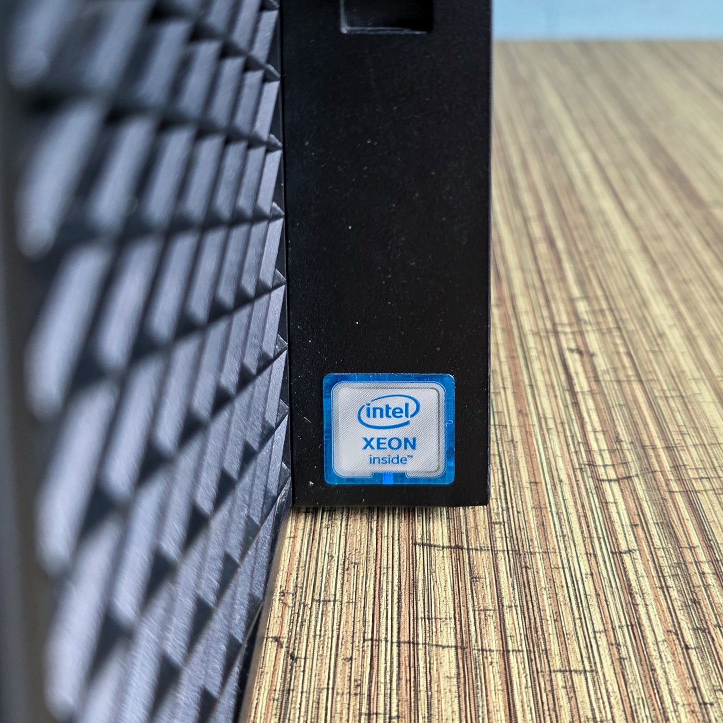 DELL Precision 5820 TOWER