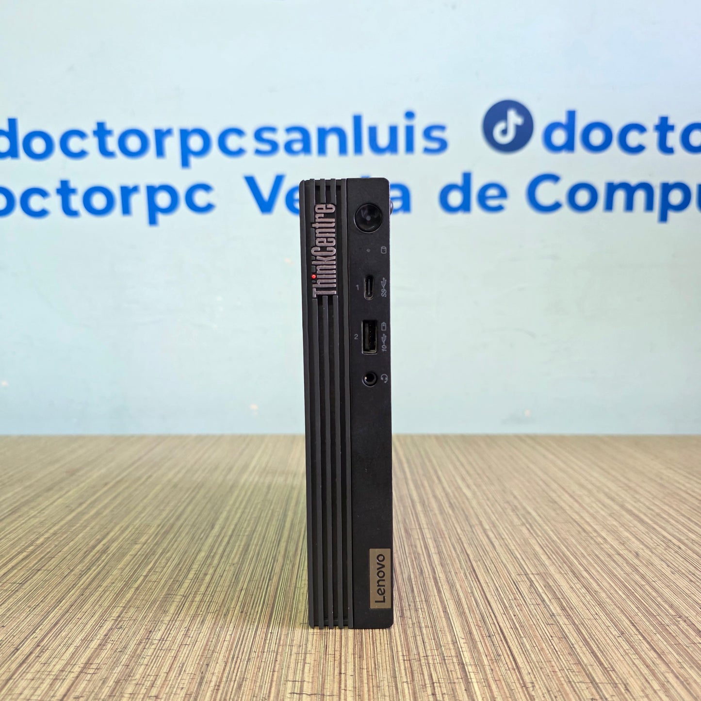 Lenovo Thinkcentre M90q