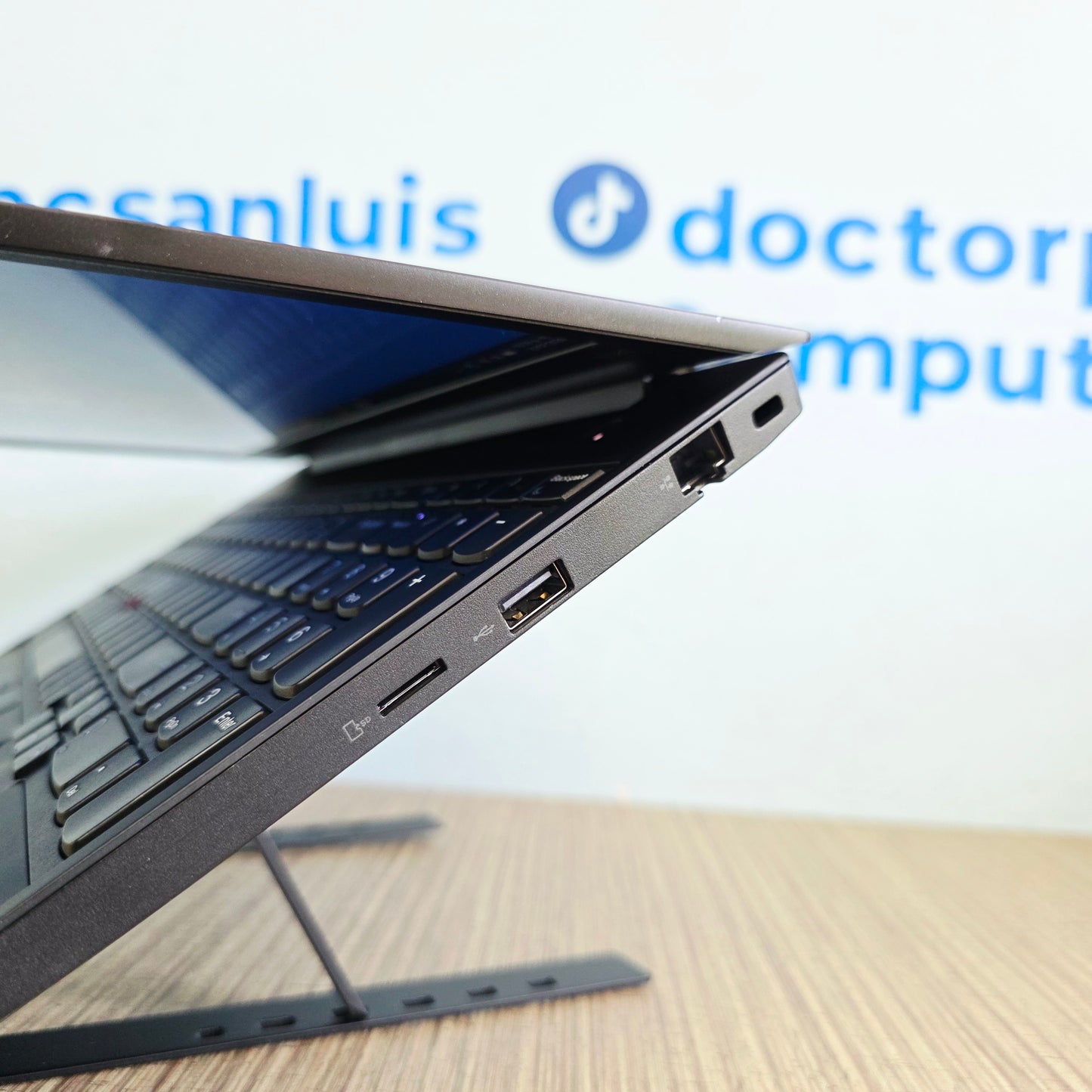 LENOVO THINKPAD E580