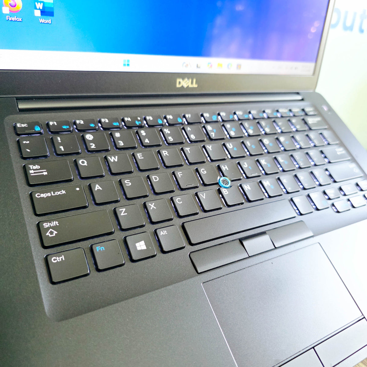 DELL LATITUDE 7490