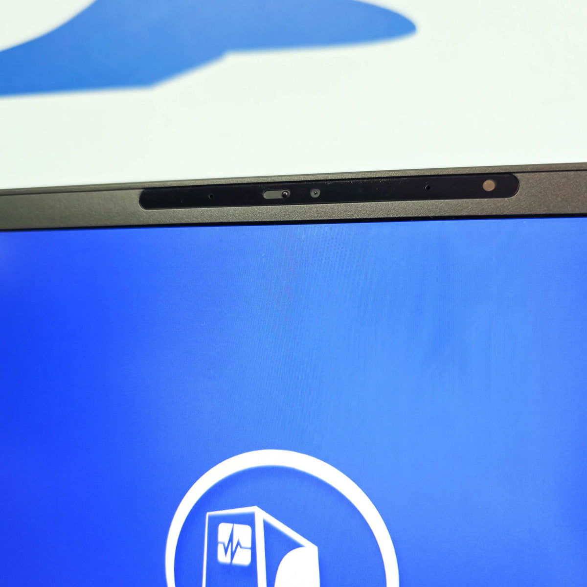 DELL LATITUDE 7400