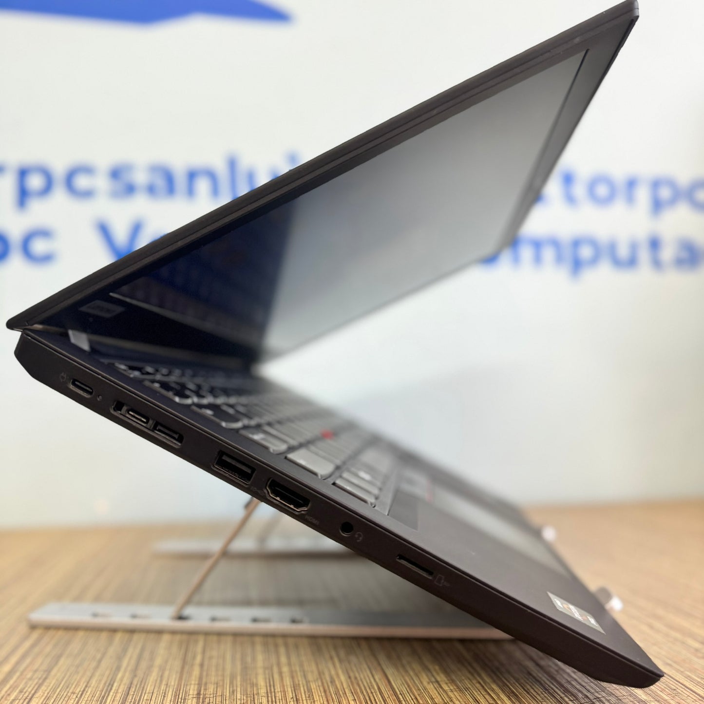 Lenovo Thinkpad T495
