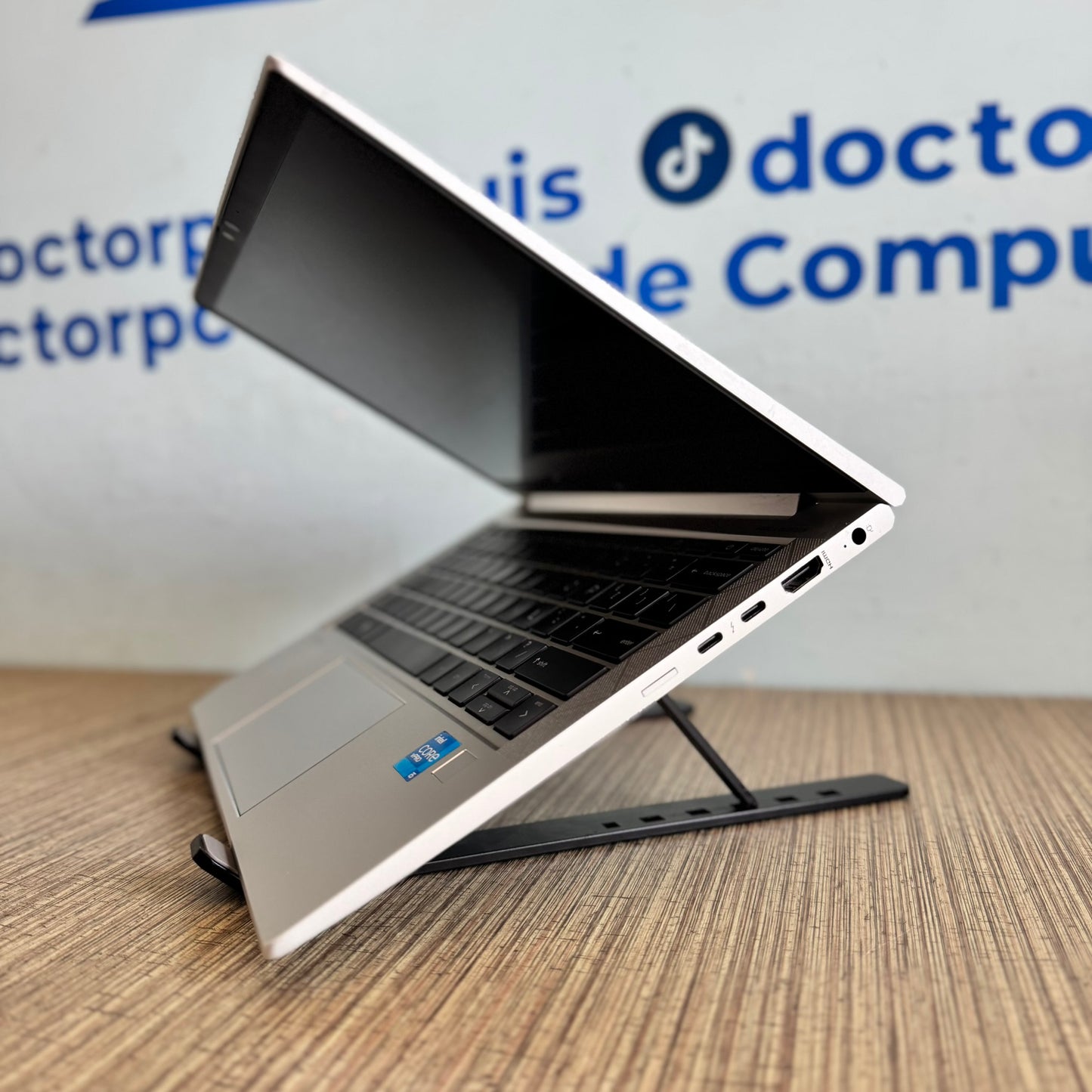 HP ELITEBOOK 830 G8