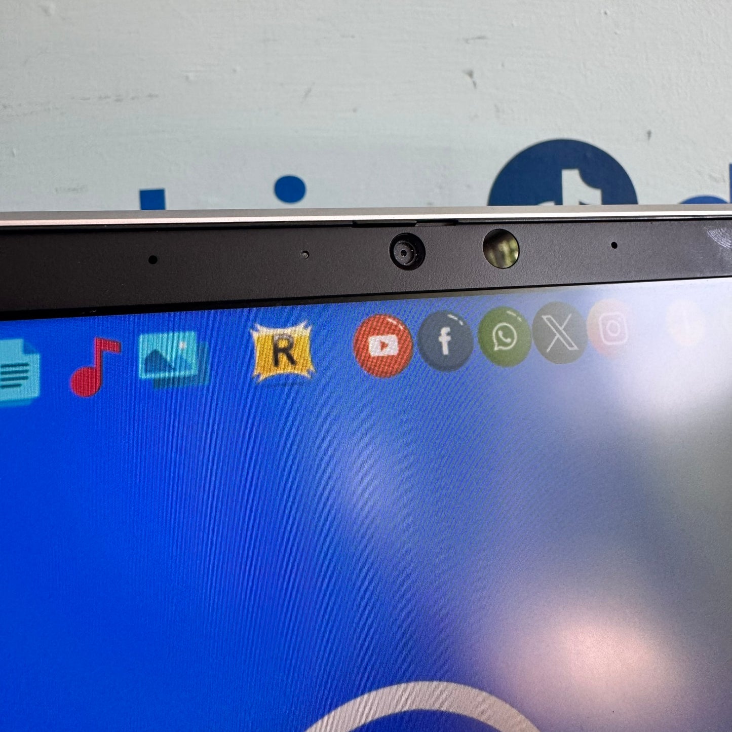 HP ELITEBOOK 830 G8