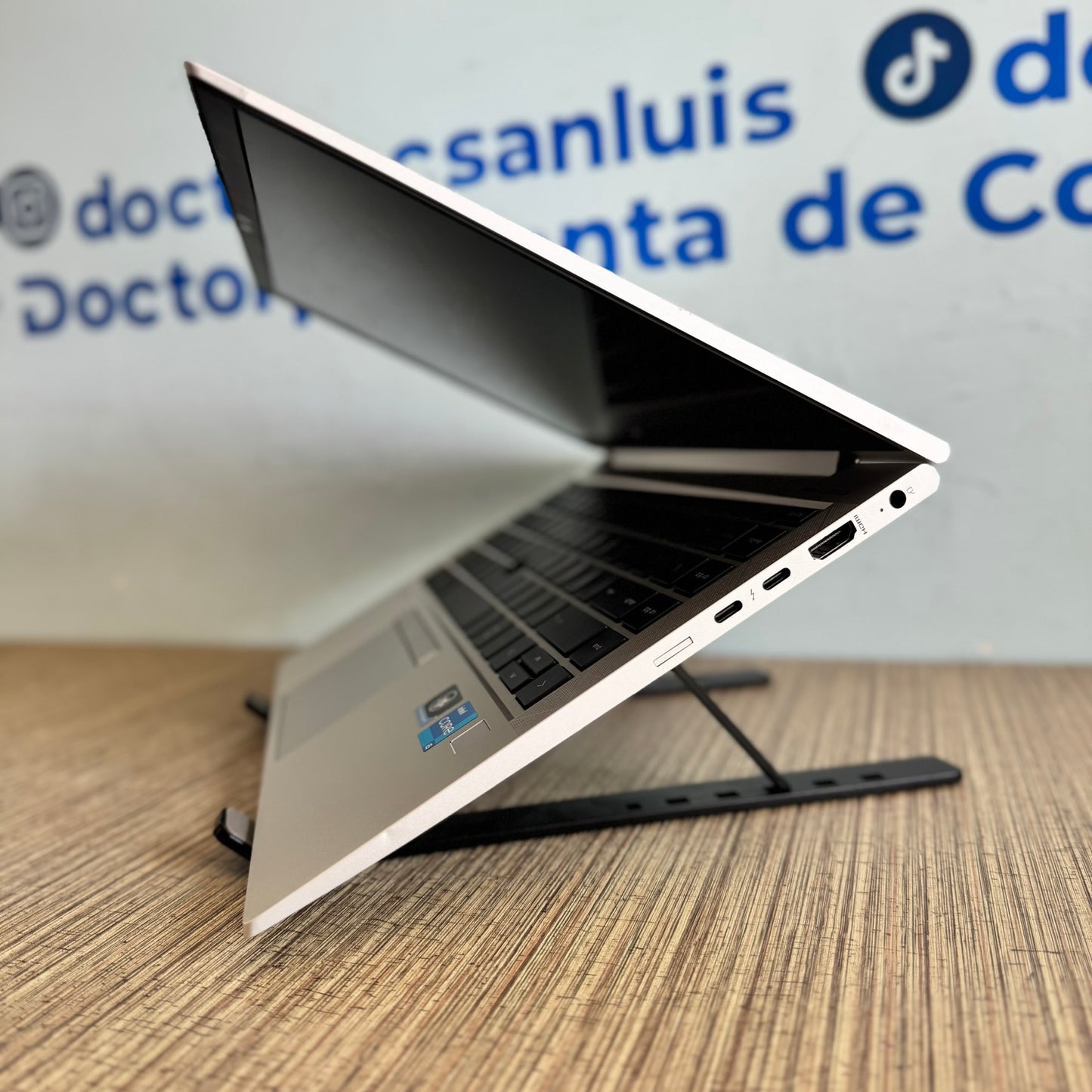 HP ELITEBOOK 840 G8