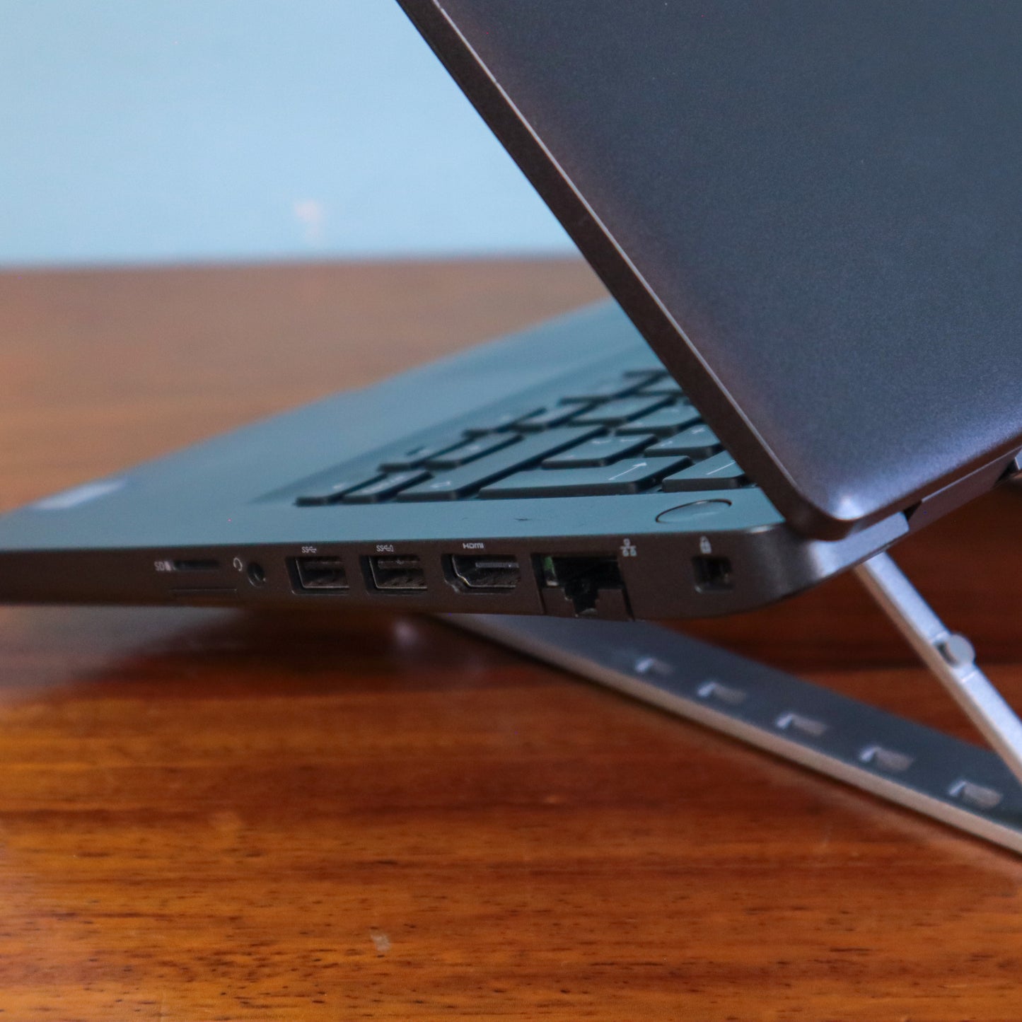 Dell Latitude 5400