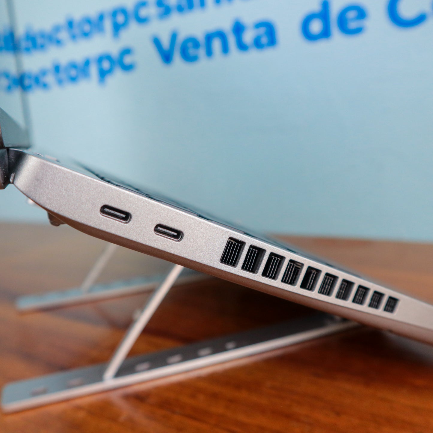 Dell Precision 3561