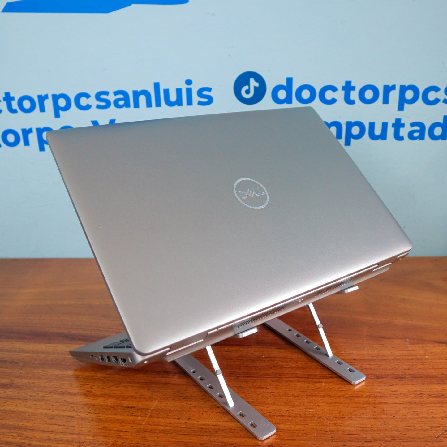 Dell Precision 3561