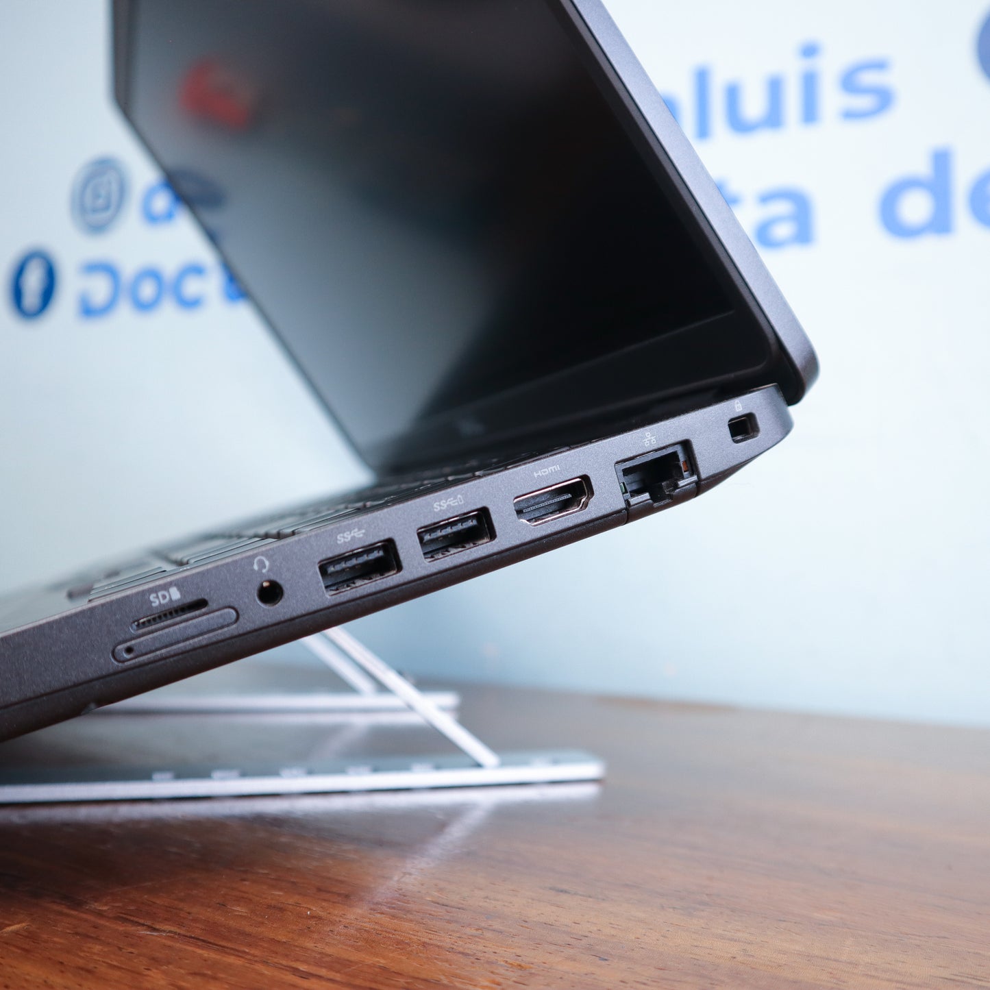 Dell Latitude 5501