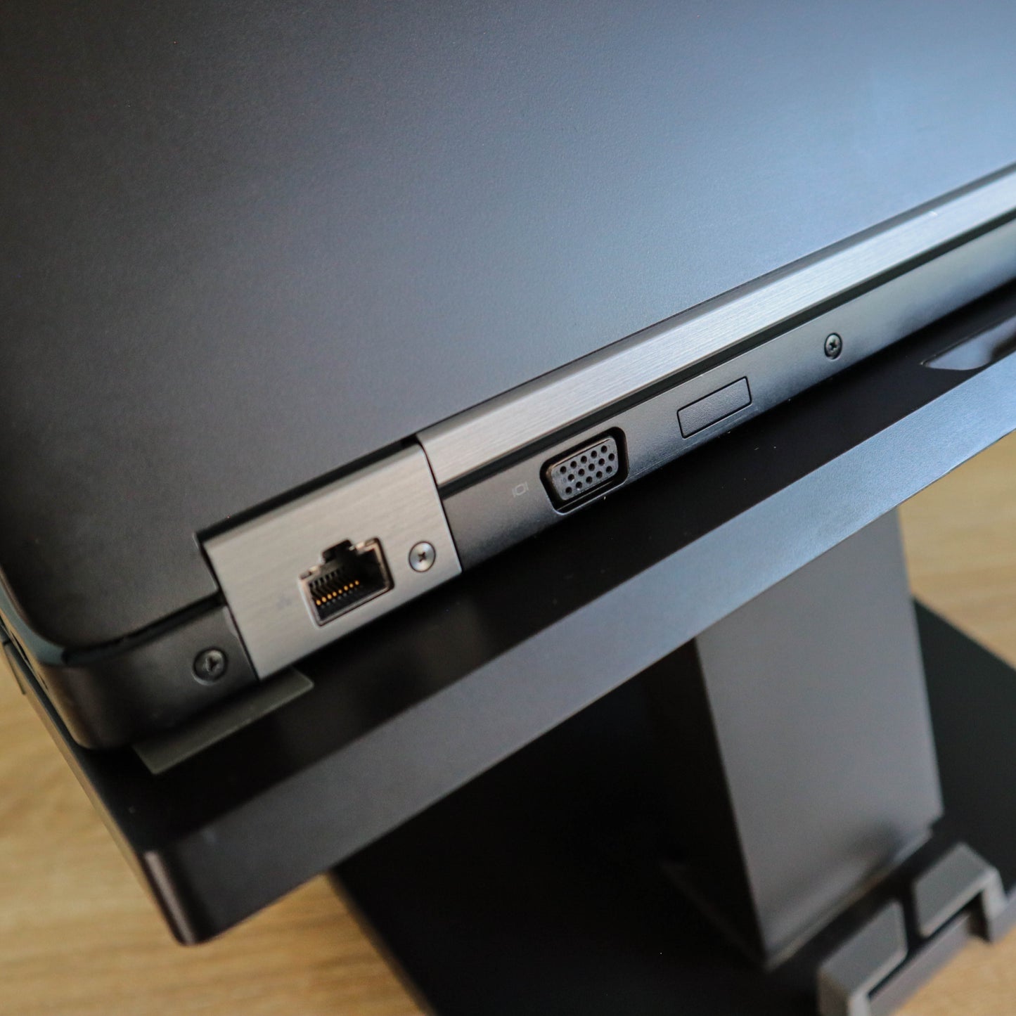 Dell Latitude 5570 i5